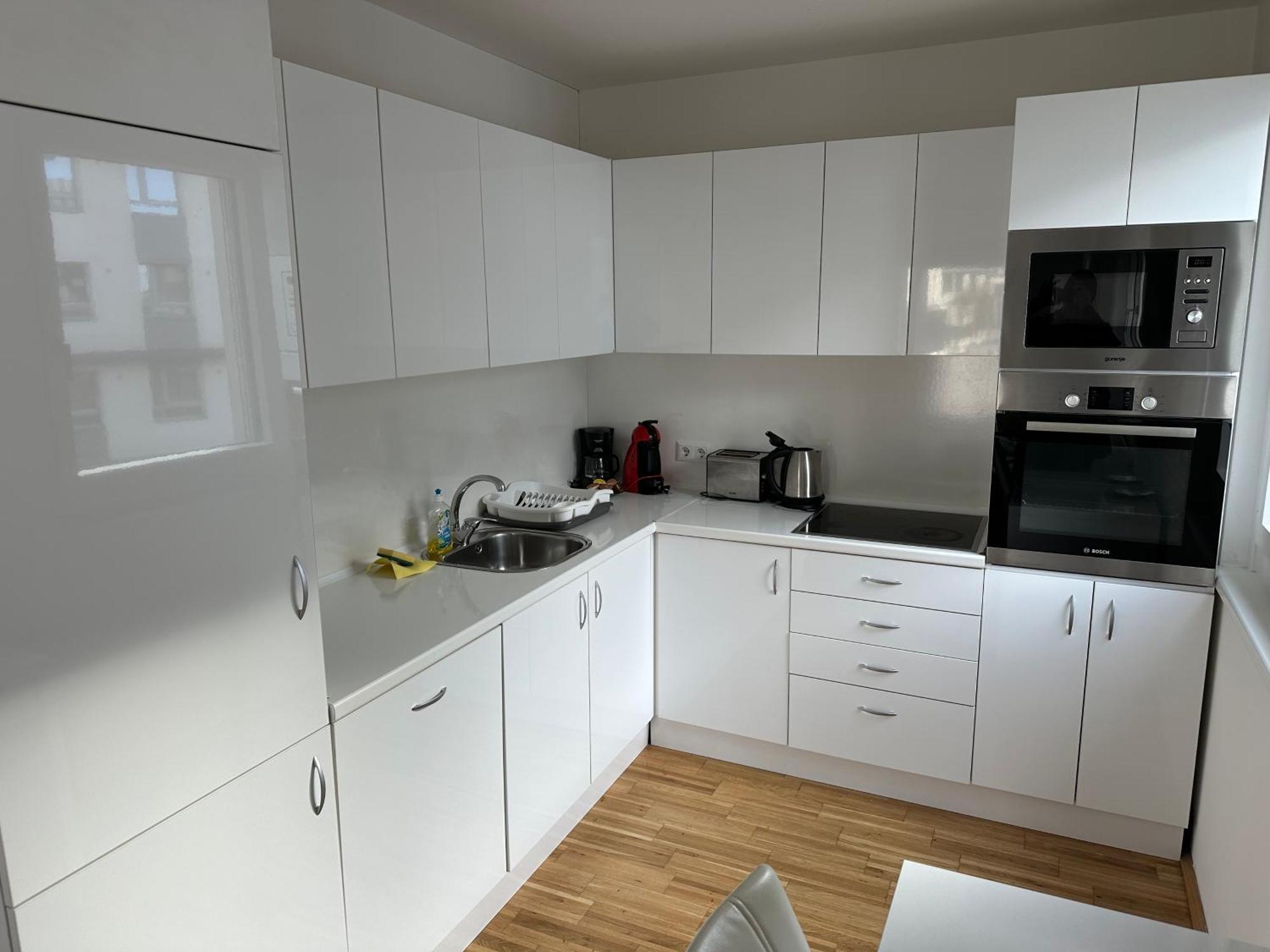 Hauptbahnhof Ferienwohnung Am Park Bécs Kültér fotó